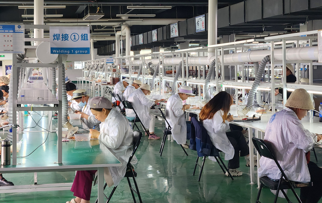 《寧夏日?qǐng)?bào)》：海原縣卡立方拓寬就業(yè)渠道讓群眾端穩(wěn)“飯碗”