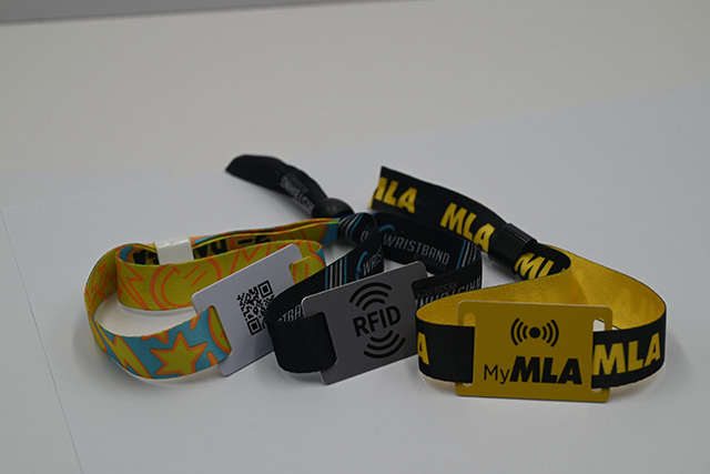 那么制作高端VIP會(huì)員卡的特殊工藝有哪些呢？