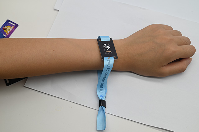 校園卡背面文字內(nèi)容怎么寫？